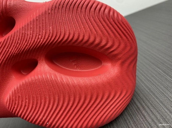 Yeezy Red Foam CW3355 Adidas 0817